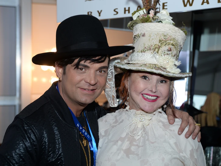 Dallas' Mad Hatter Shane Walker Returns to Judge Haute Hat Contest at Park Place LSCS